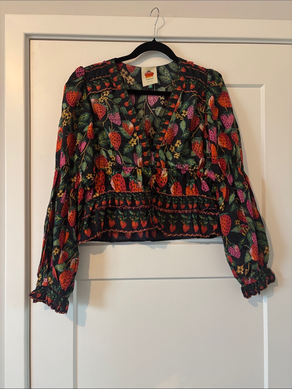 FARM Rio Black Strawberry-Print Cropped Peasant Blouse